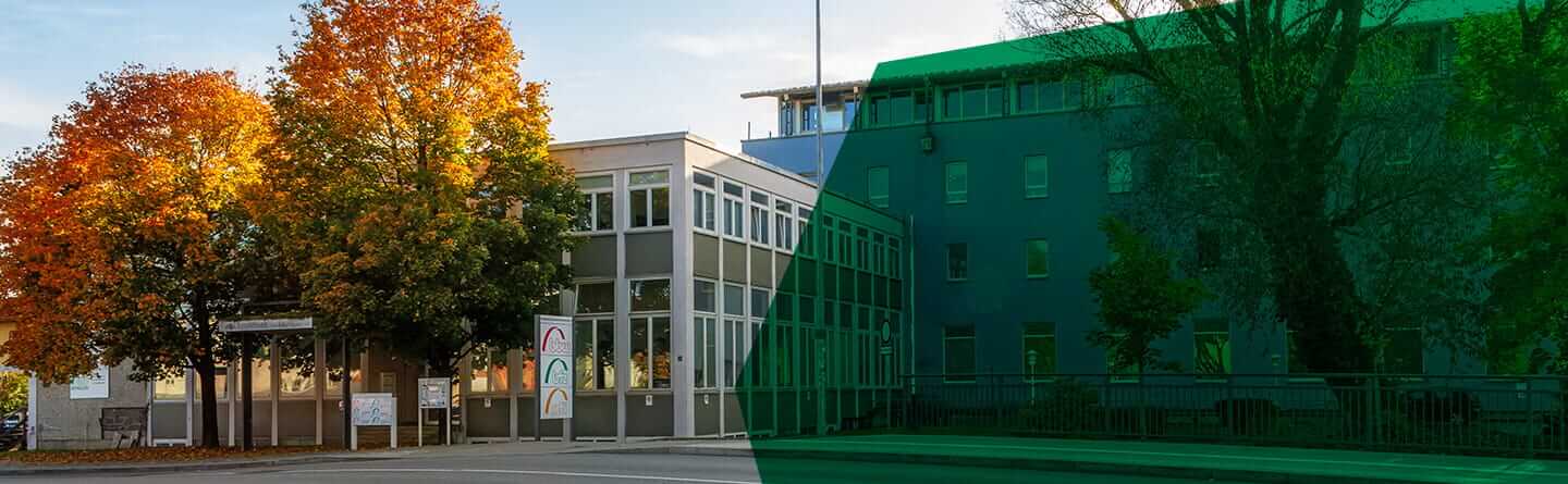 Header: Außenansicht des Gebäudes vom bfz-Standort Rosenheim