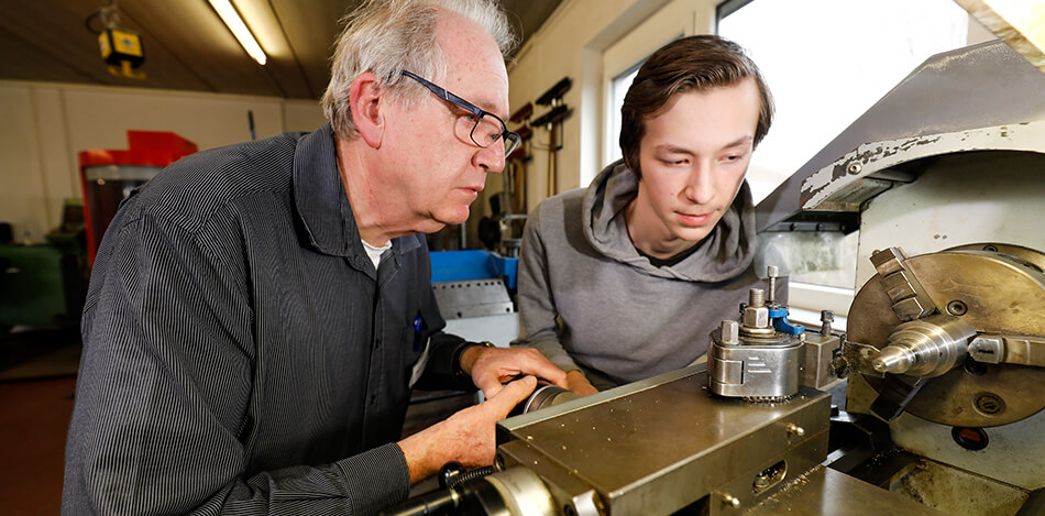 bfz Schweinfurt – Metall verarbeiten